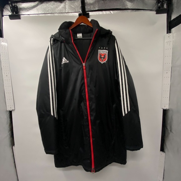 Vintage DC United Hooded Puffer Jacket/coat Adidas Washington MLS Men’s Sz XL